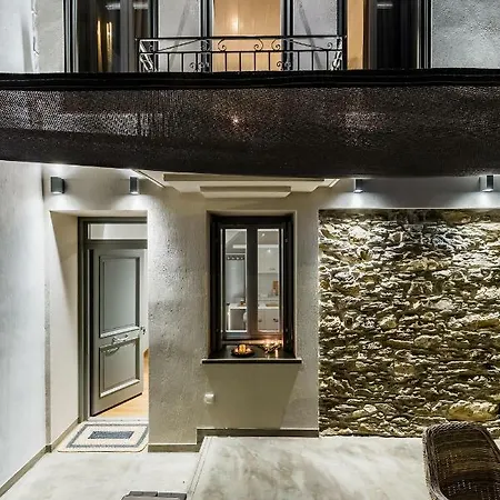 Cute House * סקופלוס טאון