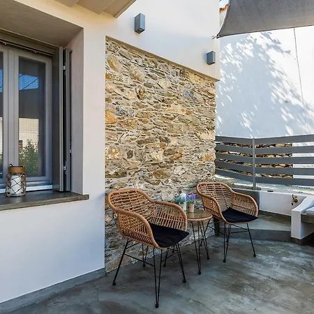 Cute House * סקופלוס טאון